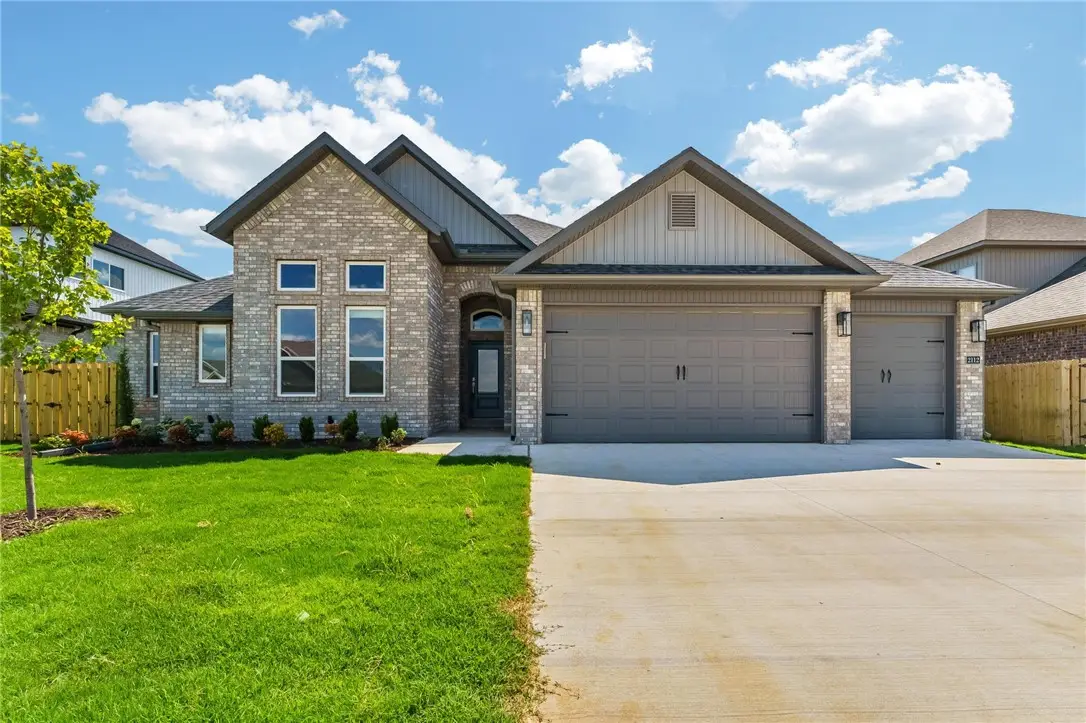 2208 Charles Street, Pea Ridge, AR 72751 - #1