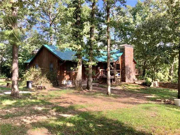 1397 Underwood Lane, Berryville, AR 72616