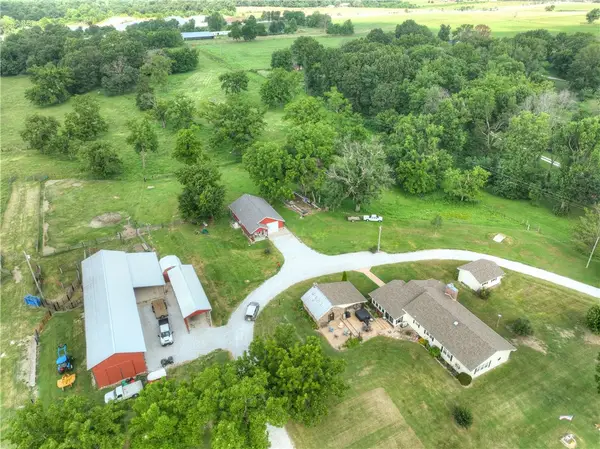 Tract C - 19662 Jaguar Road, Neosho, MO 64850