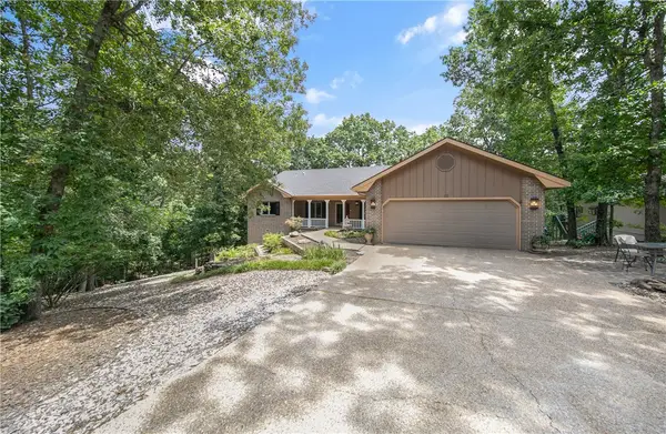 15 Breton Way, Bella Vista, AR 72715