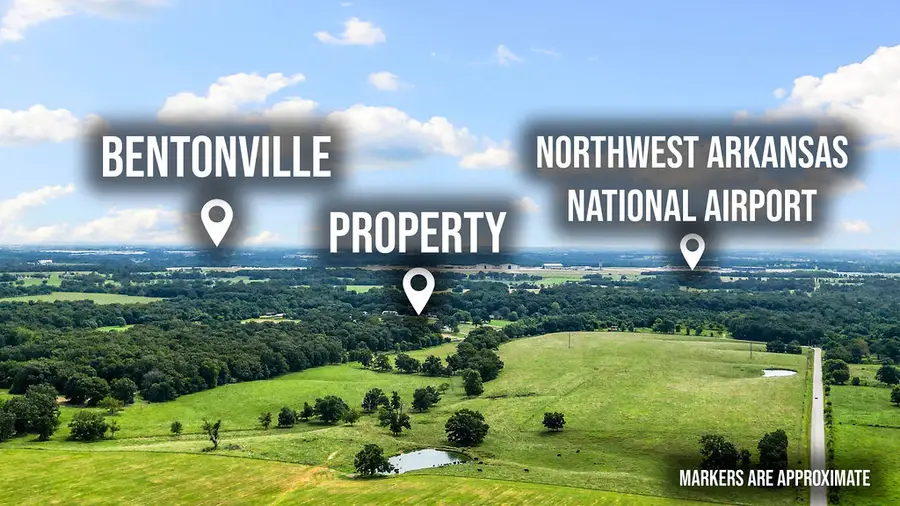 410 NW Cowan NW Cowan Avenue, Gentry, AR 72734 - #3