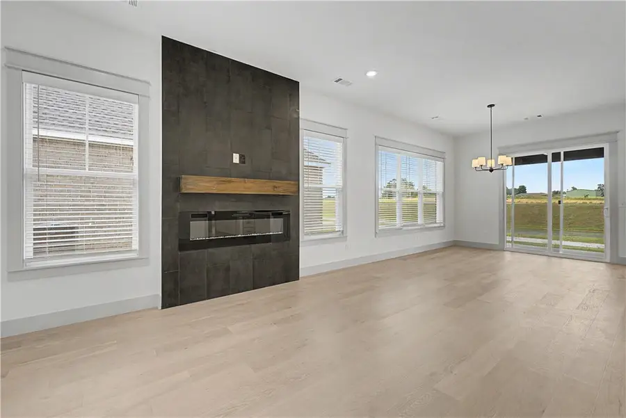 6802 SW Orange Avenue, Bentonville, AR 72713 - #2