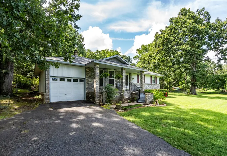 3718 Primrose Lane, Springdale, AR 72764 - #3