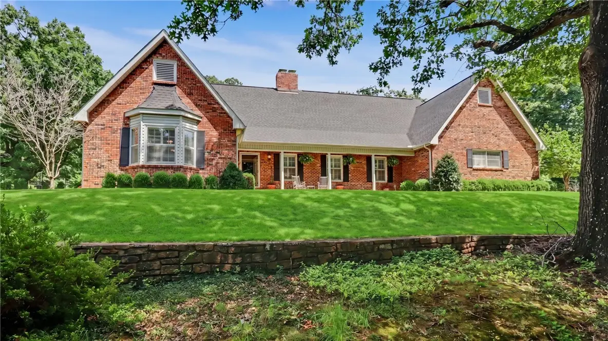 1134 N Crossover Road, Fayetteville, AR 72701 - #1
