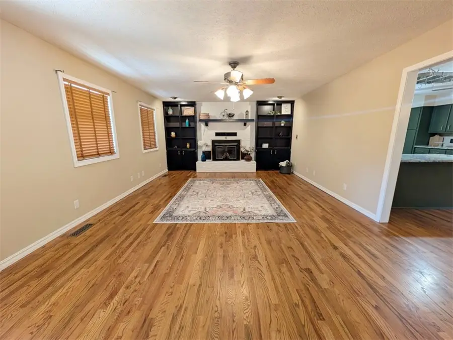 208 Mc 6087, Yellville, AR 72687 - #2