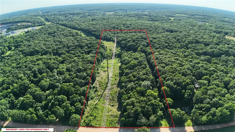 9399 Spring Valley Road, Gravette, AR 72736 - #2