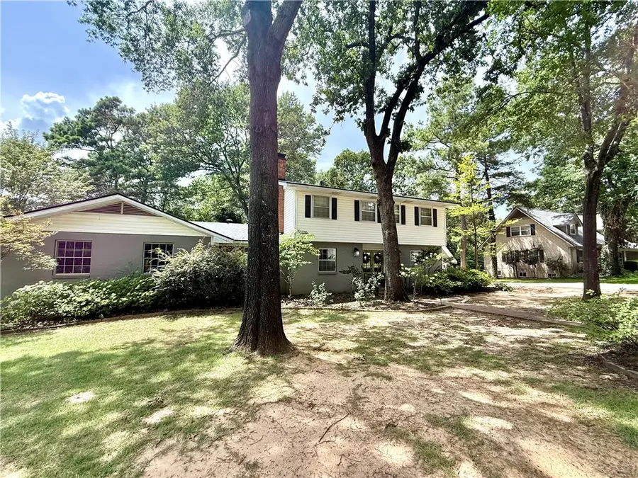 308 S Utah Avenue, Russellville, AR 72801 - #2