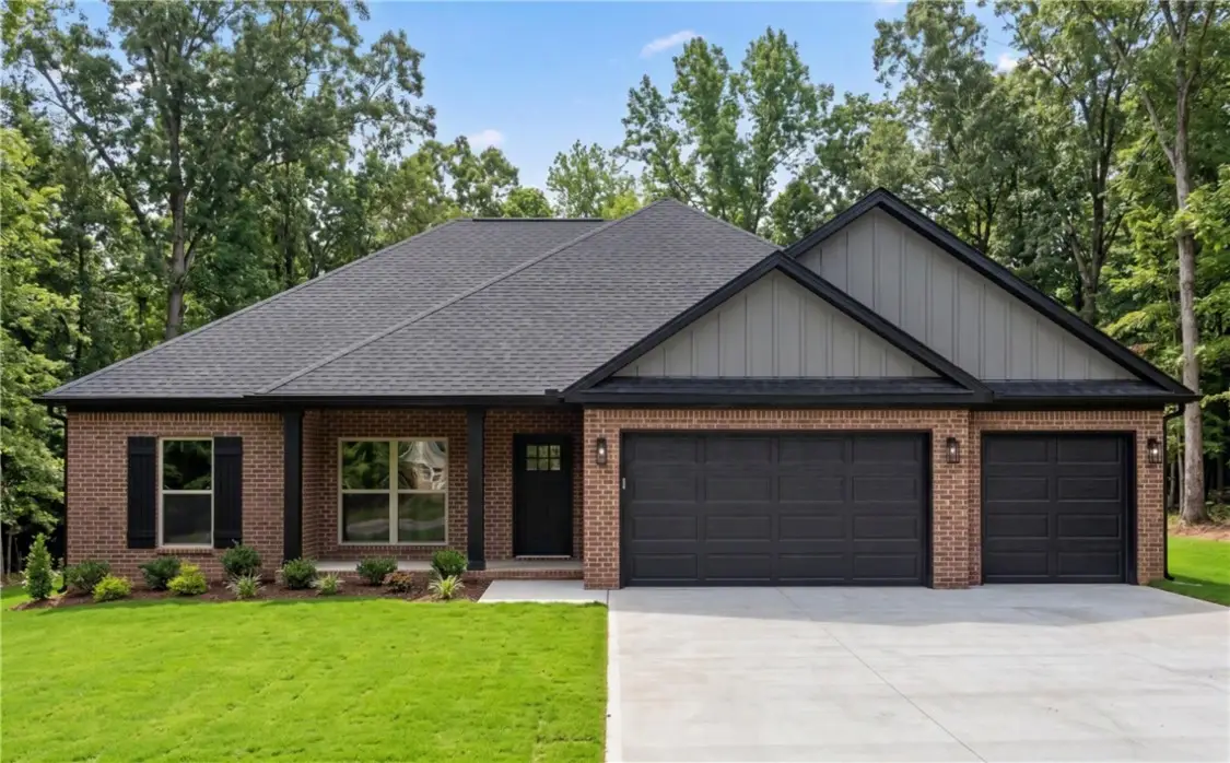 12 Banff Lane, Bella Vista, AR 72715 - #1