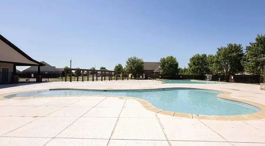 7850 Bridgegate Avenue, Springdale, AR 72762 - #2