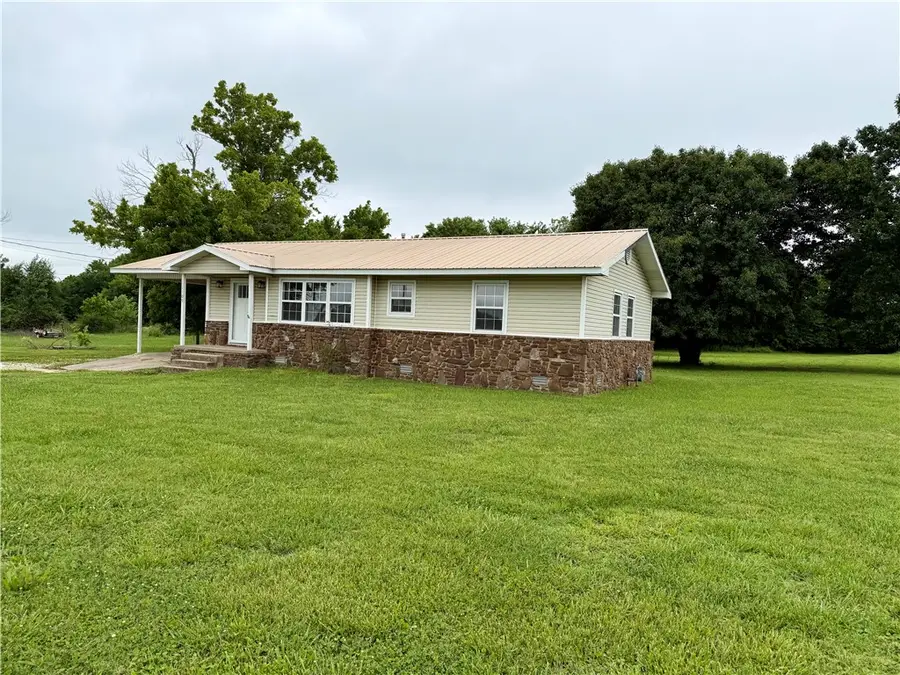 1109 Sugar Hill Road, Lincoln, AR 72744 - #2