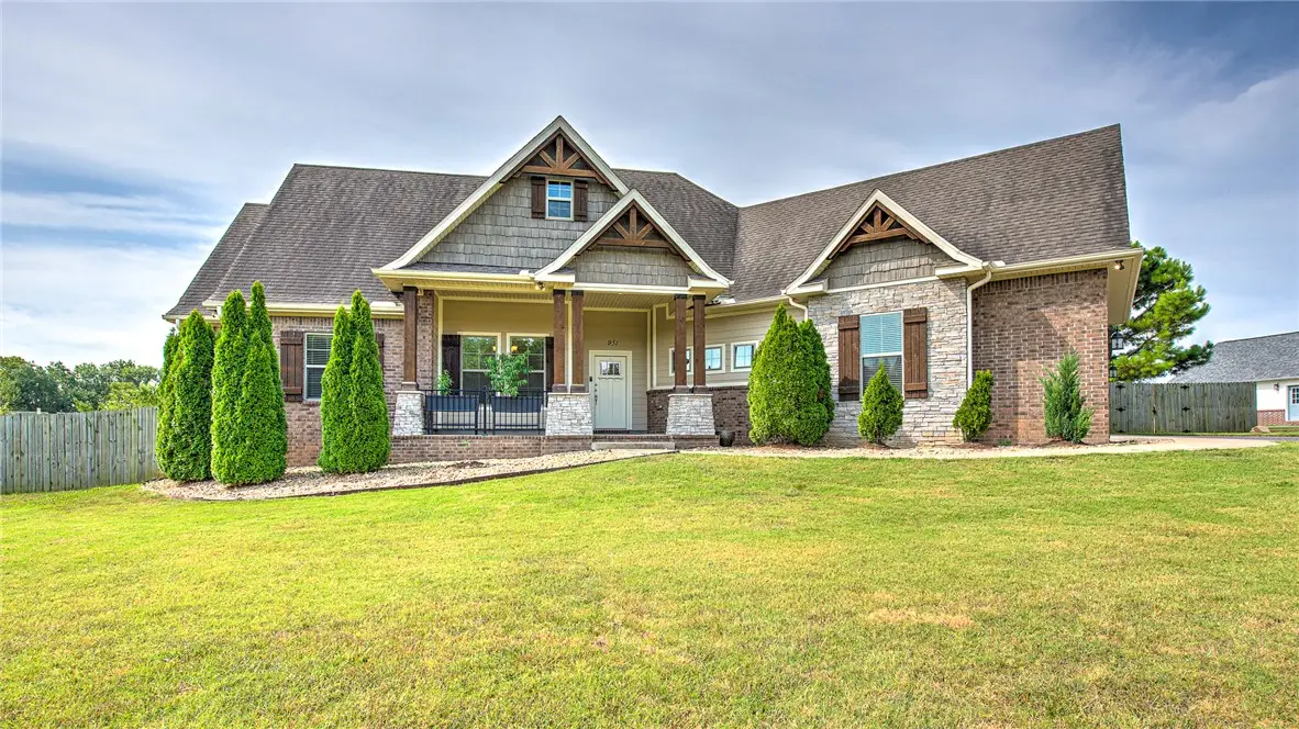 951 NW Pautsky Avenue, Bentonville, AR 72713 - #1
