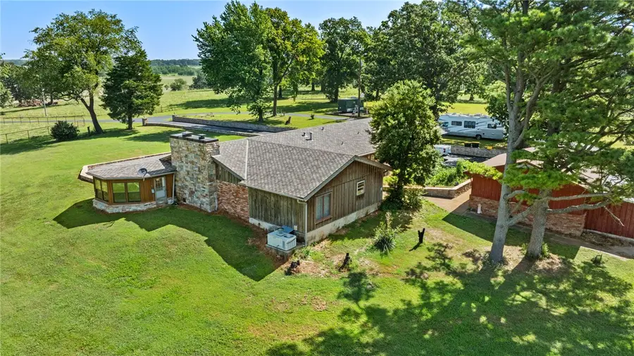 10844 S Hwy 59, Gentry, AR 72734 - #2