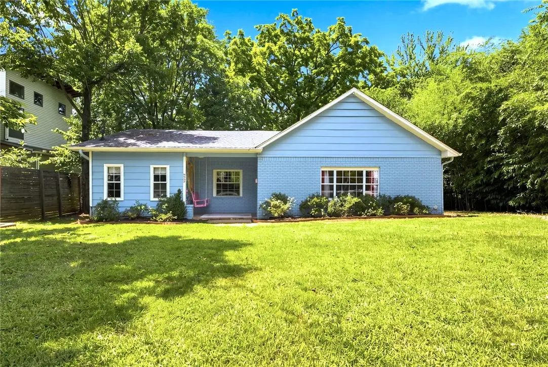 837 N Olive Avenue, Fayetteville, AR 72701 - #1