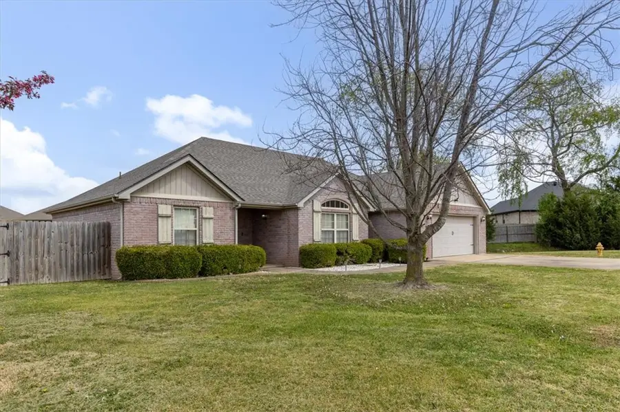 2010 Greenwood Cove, Pea Ridge, AR 72751 - #2