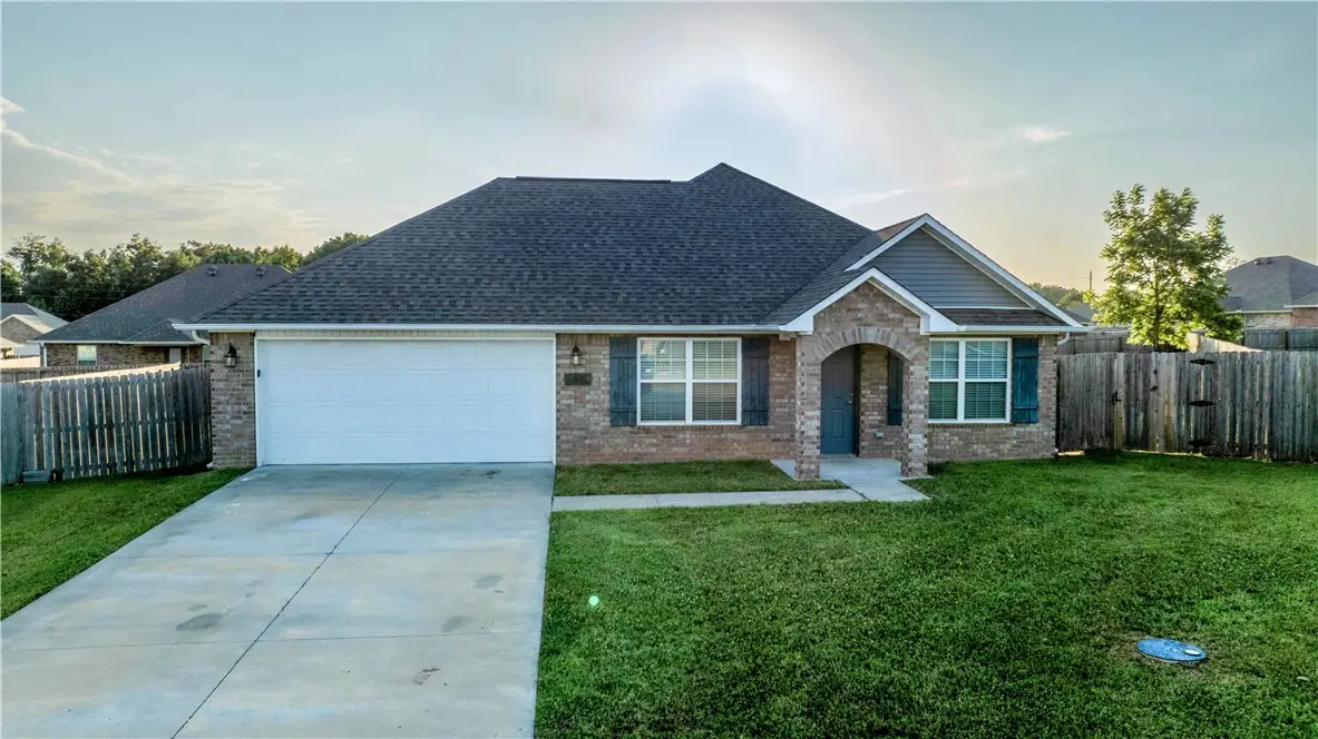 2000 Greenwood Court, Gentry, AR 72734 - #1