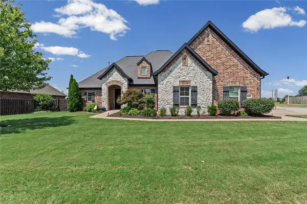 3501 W Laney Street, Rogers, AR 72758
