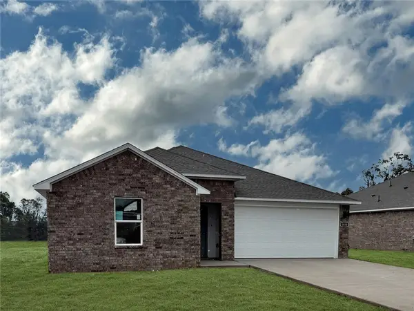 3060 Laredo Lane, Centerton, AR 72736