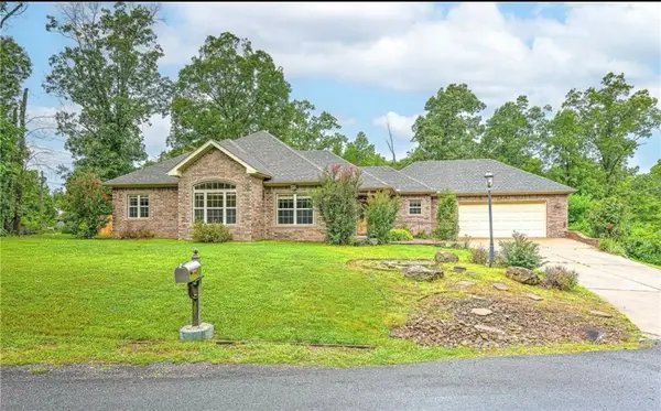1 Yarty Lane, Bella Vista, AR 72715