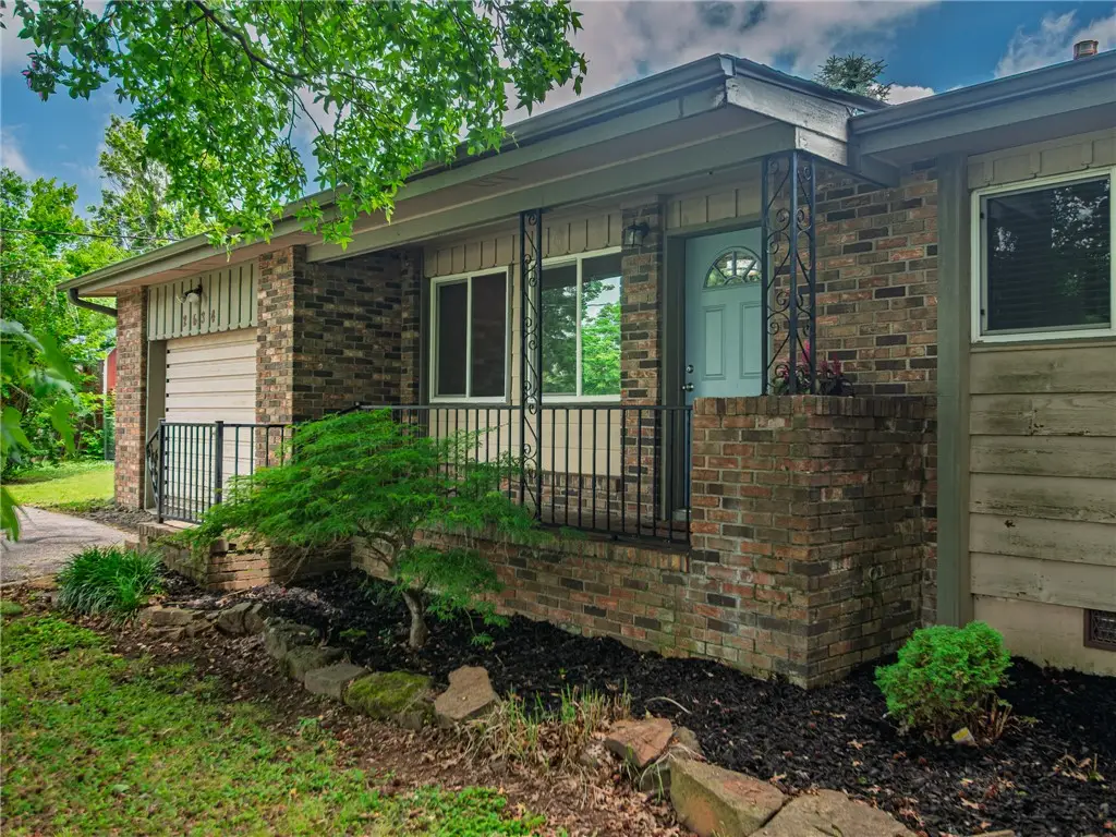 2634 Old Wire Road, Fayetteville, AR 72703 - #1
