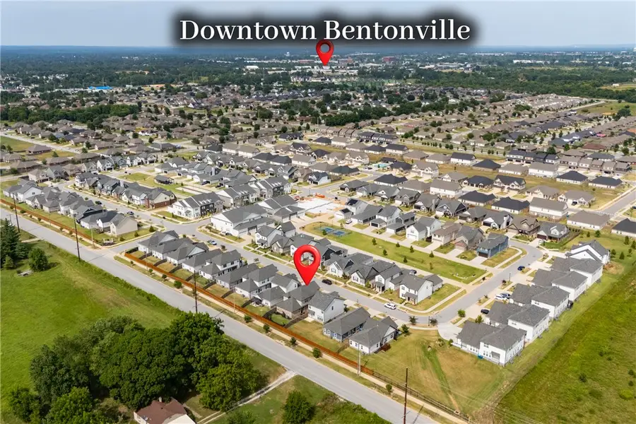 2404 SW Poppy Street, Bentonville, AR 72713 - #3