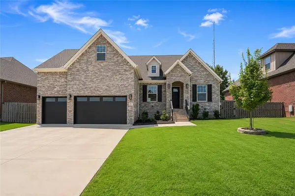 1105 SW Alleghany Avenue, Bentonville, AR 72713