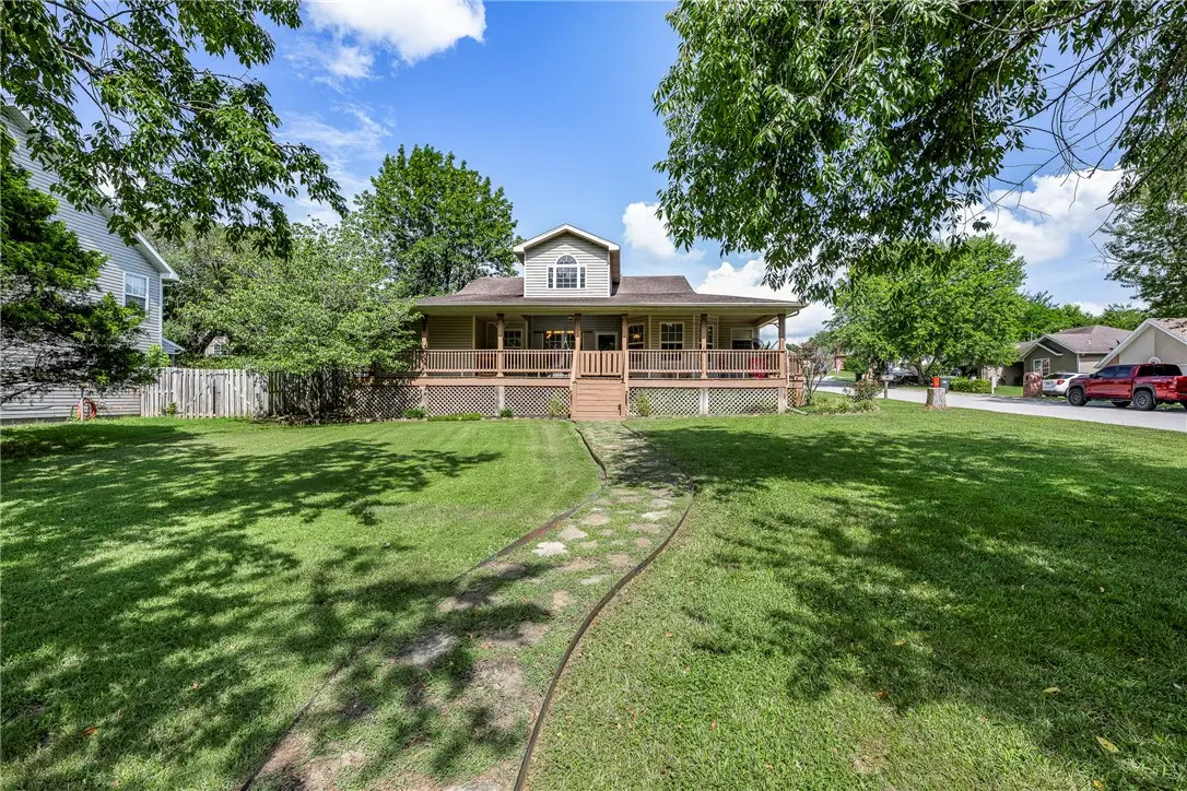 20600 Lakeshore Drive, Springdale, AR 72764 - #1