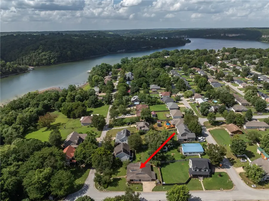 20600 Lakeshore Drive, Springdale, AR 72764 - #2