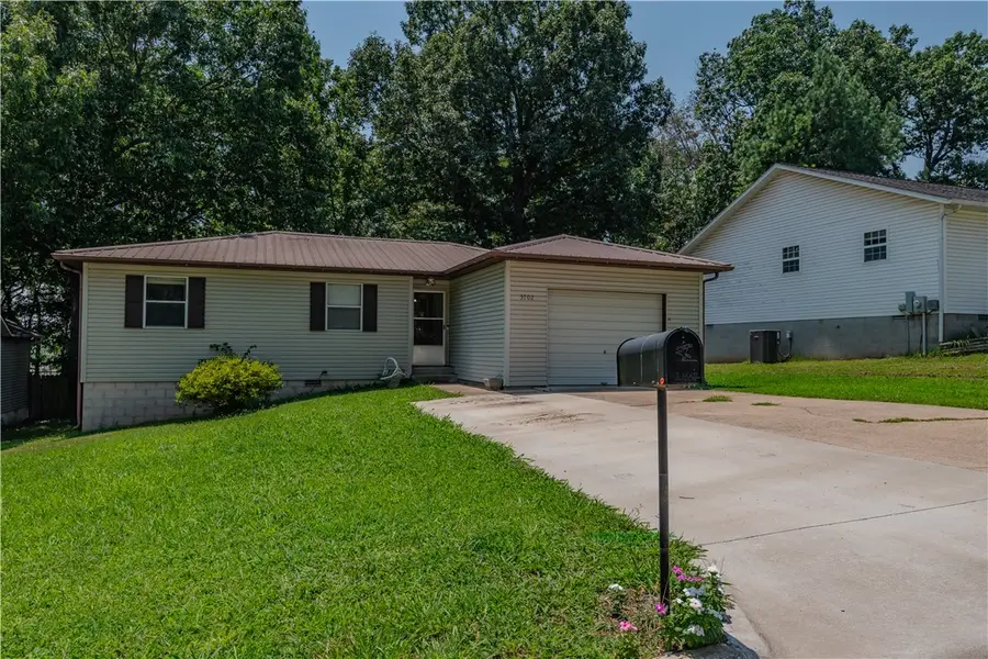 3702 Shields Drive, Harrison, AR 72601 - #2
