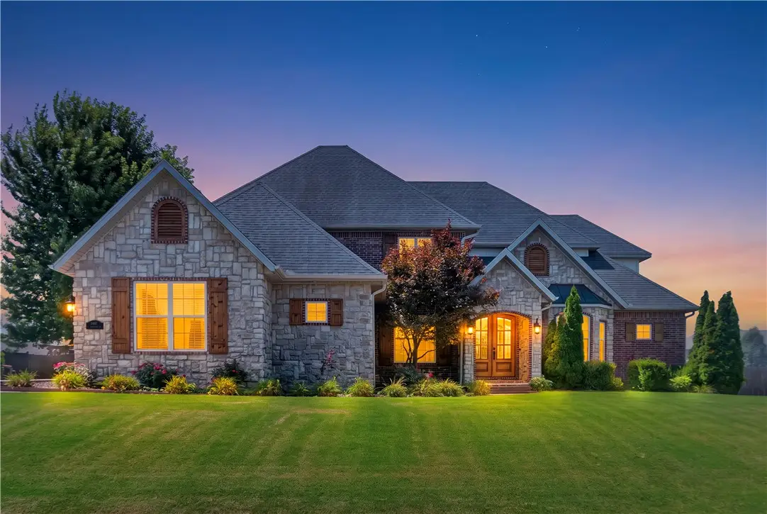 5487 E Saddleridge Drive, Fayetteville, AR 72703 - #1