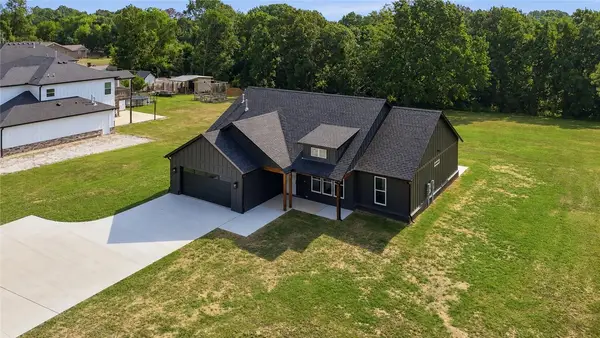 12821 Frisco Cemetery Road, Lowell, AR 72745