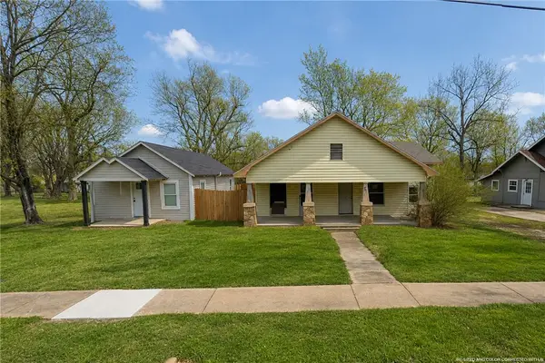 302 & 304 N Main Avenue, Lincoln, AR 72744
