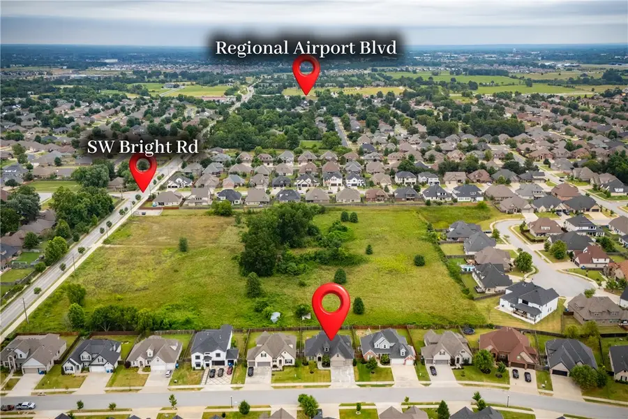 1902 SW Edinburgh Avenue, Bentonville, AR 72713 - #3