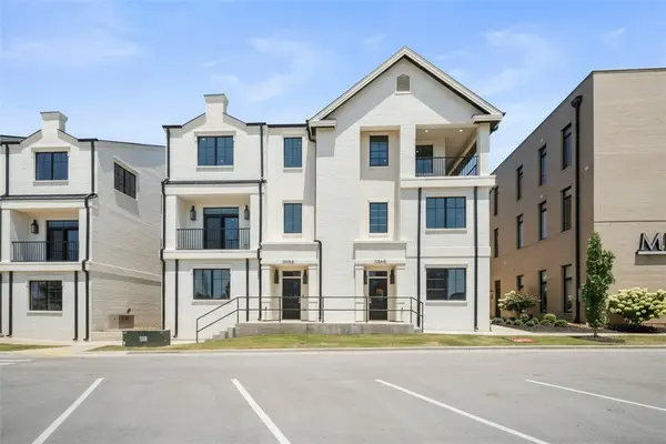 5183 & 5185 W Pauline Whitaker Parkway, Rogers, AR 72758