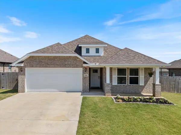 5298 Clear Springs Avenue, Springdale, AR 72762
