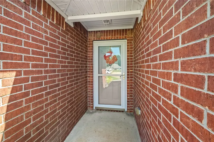 908 St James Court, Gentry, AR 72734 - #3