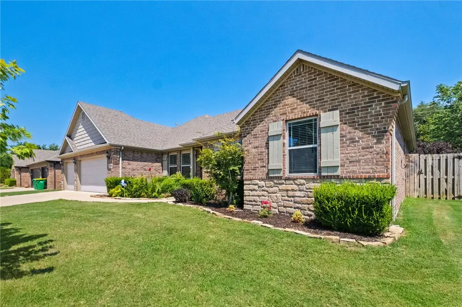 1730 Amber Way, Centerton, AR 72719 - #3