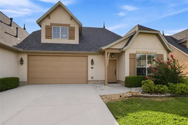 1605 Park Street, Lowell, AR 72745