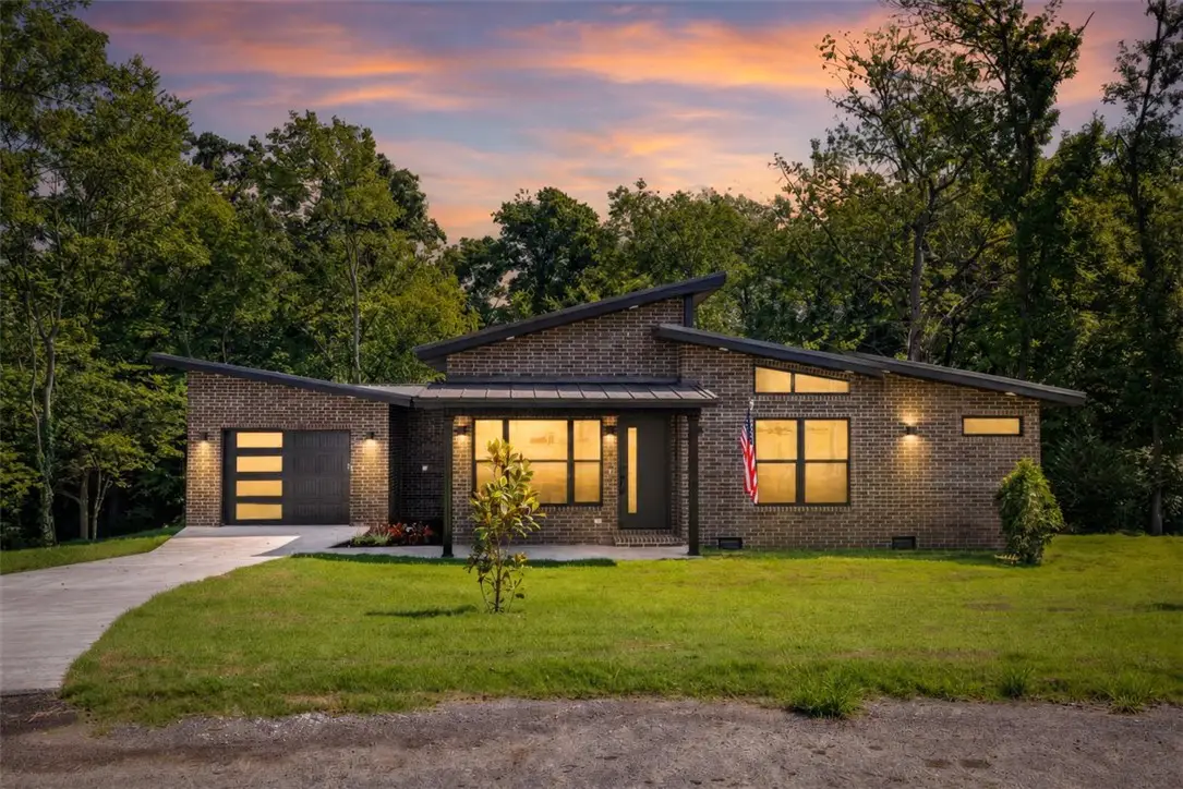 5 Briscoe Place, Bella Vista, AR 72715 - #1