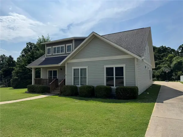 3034 Spring Mill Drive, Mountain Home, AR 72653