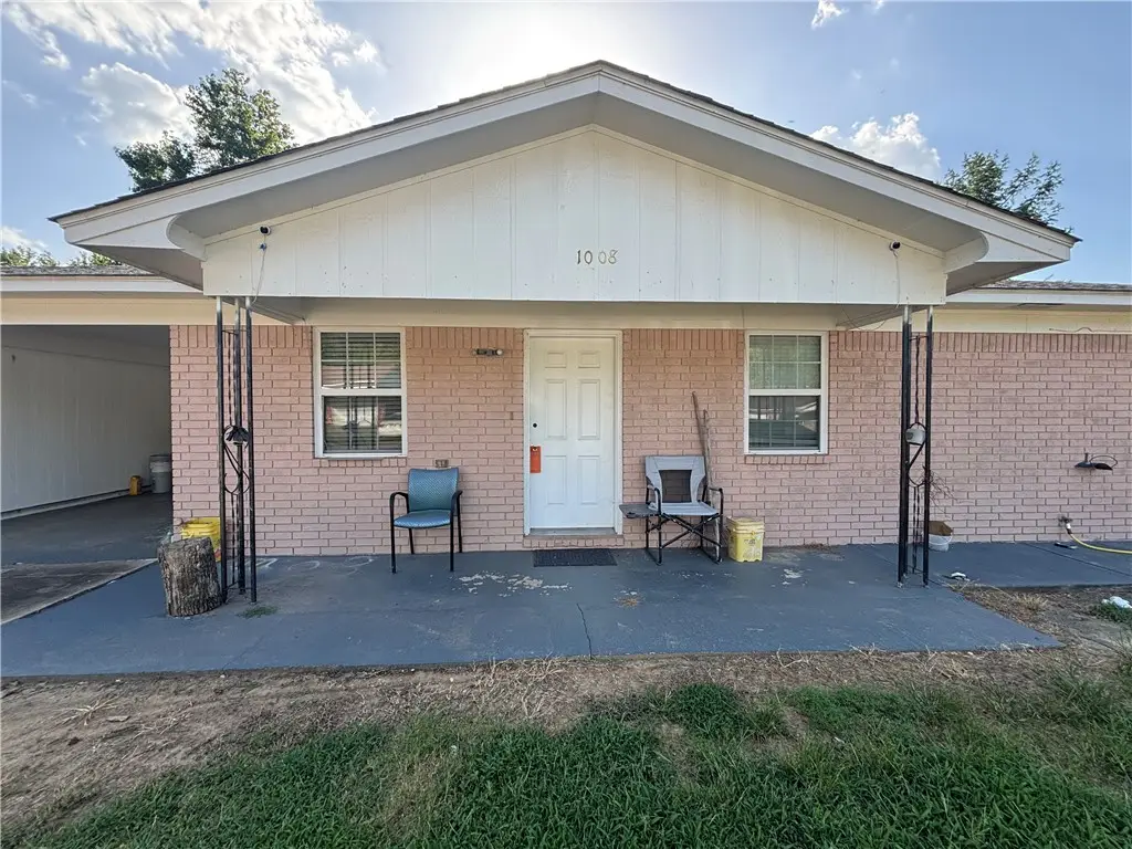 1008 S Muskogee Avenue, Russellville, AR 72801 - #1