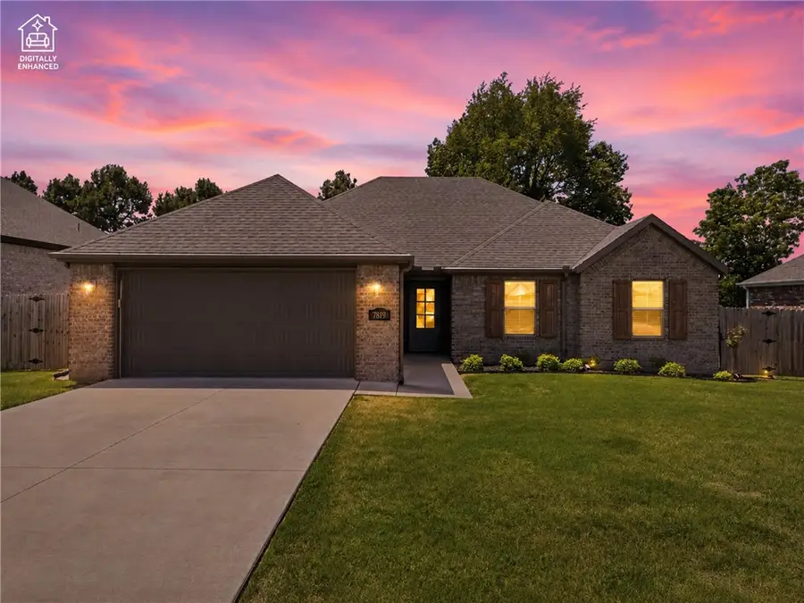 7819 Longspur Avenue, Springdale, AR 72762 - #2