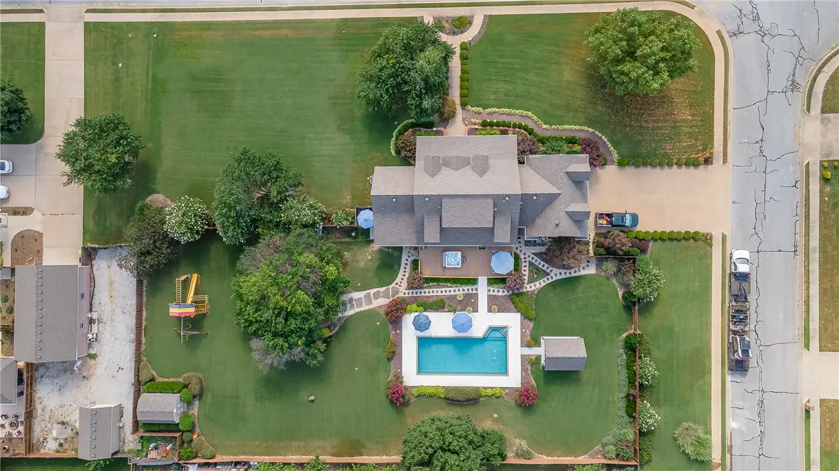 334 Scarlett Boulevard, Elm Springs, AR 72762 - #1