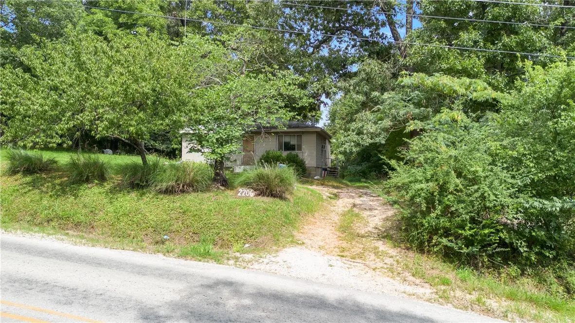 2206 N Double Springs Road, Fayetteville, AR 72704 - #1