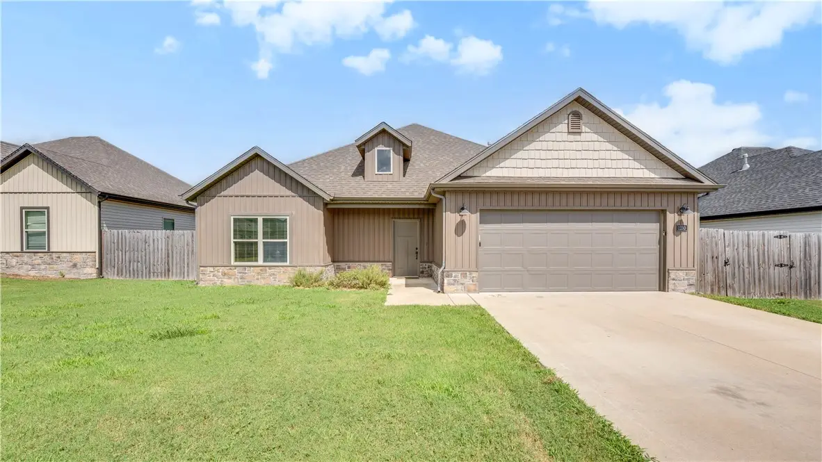 1230 Mt Hood Drive, Centerton, AR 72719 - #1