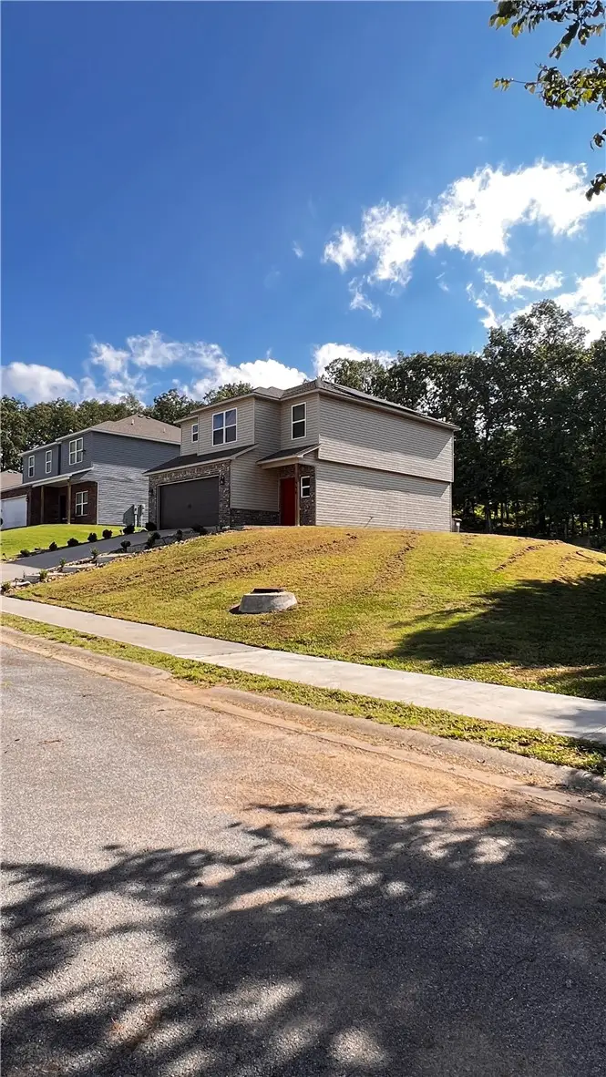 446 Cooper Street, Huntsville, AR 72740 - #2