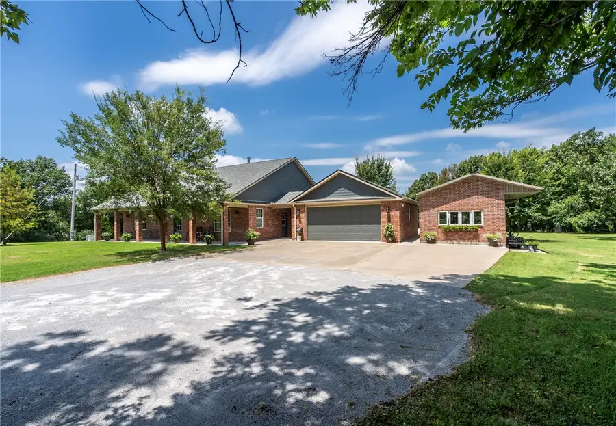 24872 E 570 Road, Colcord, OK 74338 - #2