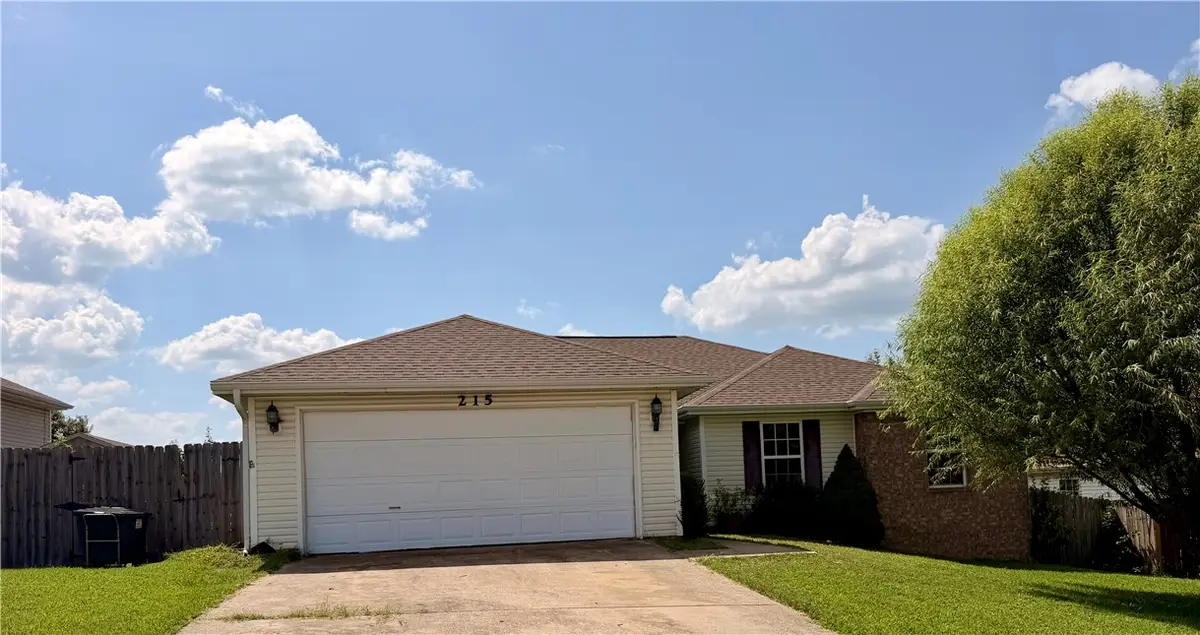 215 Elizabeth, Huntsville, AR 72740 - #1