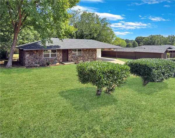 104 NW 16th Street, Atkins, AR 72823