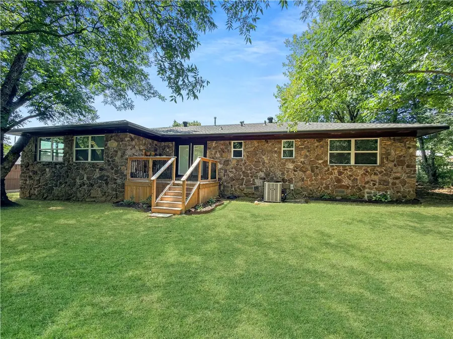 104 NW 16th Street, Atkins, AR 72823 - #2