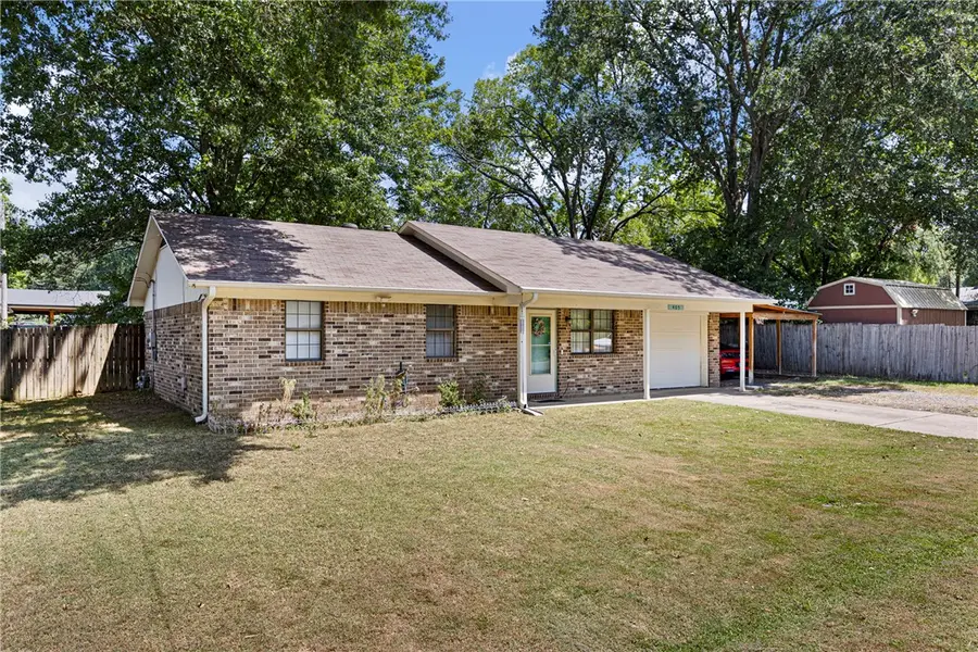 405 E 11th Street, Russellville, AR 72801 - #3